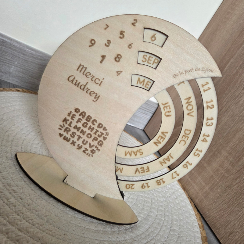 Calendrier perpétuel en bois réutilisable | Créa-tiflow